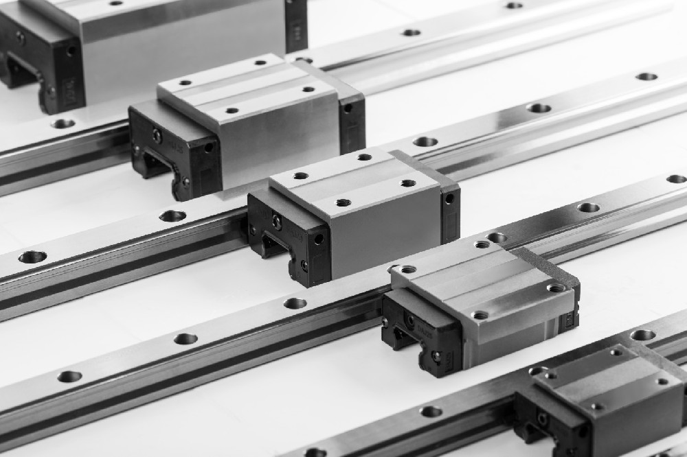 恒而達(dá)直線(xiàn)導(dǎo)軌（十二）